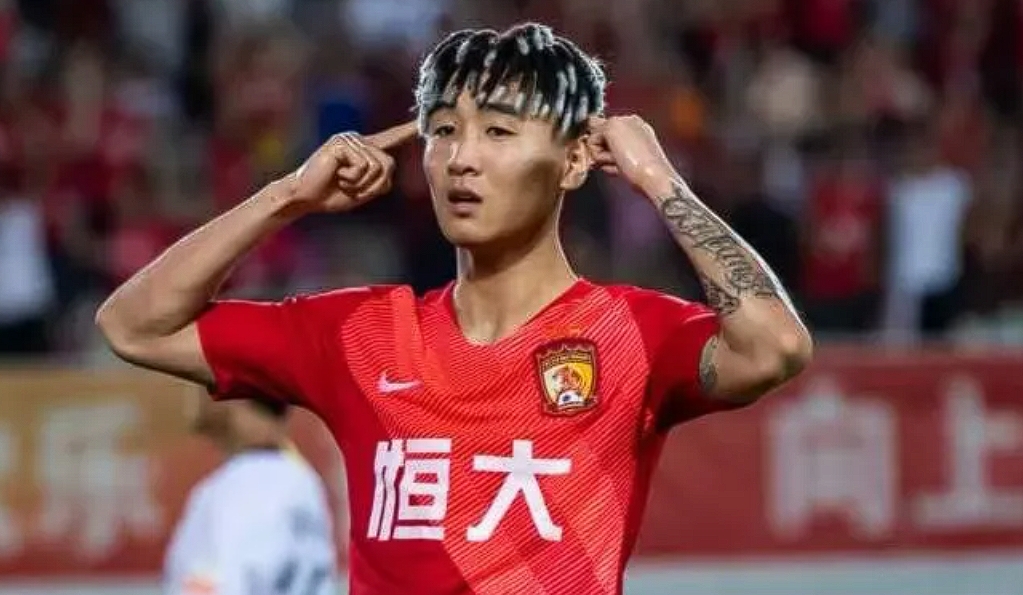 恒大在比赛中受伤退赛，勇士主帅表示担忧！的简单介绍-九游娱乐官网