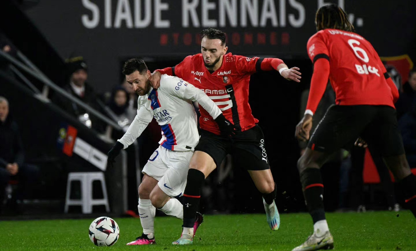 包含曼联观众热烈欢呼！，Faker迎来七赛季出色发挥比赛高潮迭起的词条-九游娱乐